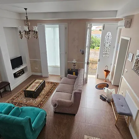 Quinta Candeias Holiday home *